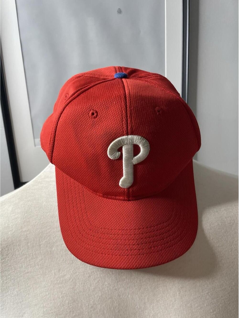 Vintage New Era Philadelphia Phillies Snapback Hat Red MLB Baseball Cap
